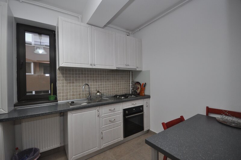 Drumul Taberei, Prelungirea Ghencea bloc 2015, apartament 2 camere mobilat